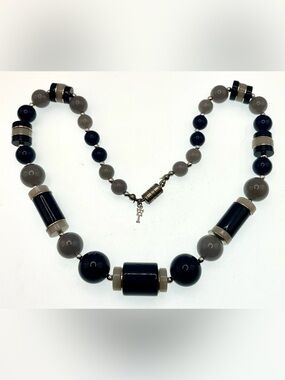 Vintage Trifari Gray Lucite Beaded Necklace 18” Mod Designer Jewelry 1980s